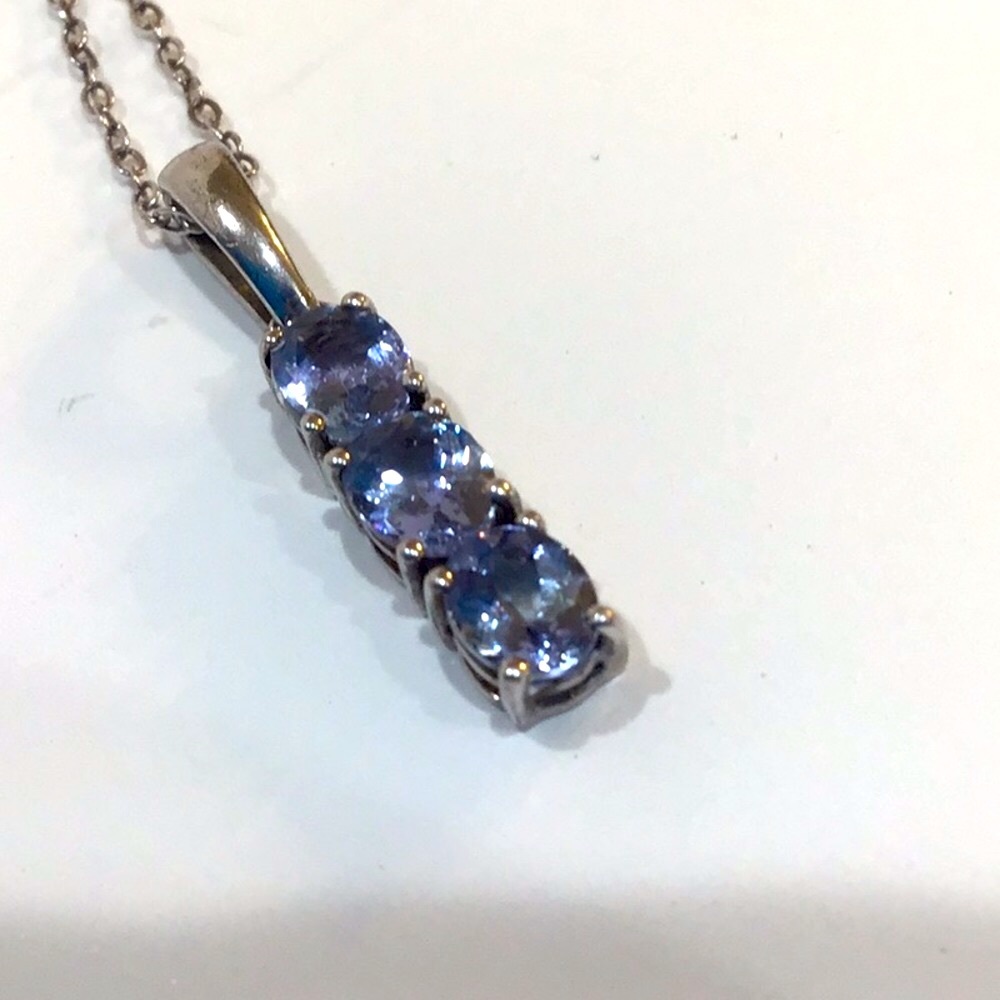 Sterling & genuine tanzanite triple gem necklace, like new